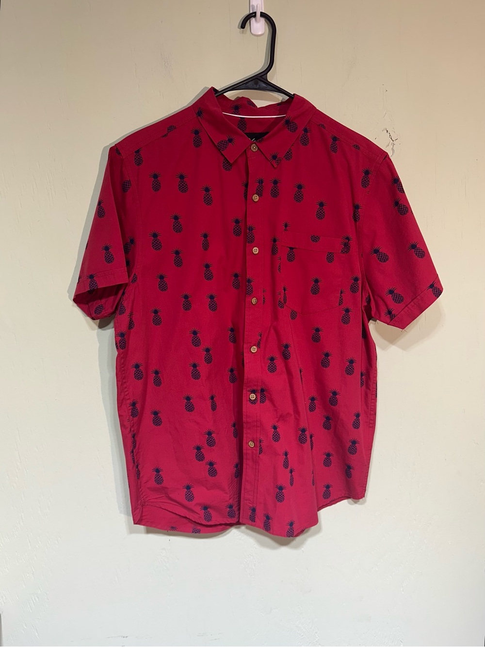 Plugg red & navy blue pineapple graphic print short sleeve button up shirt Large